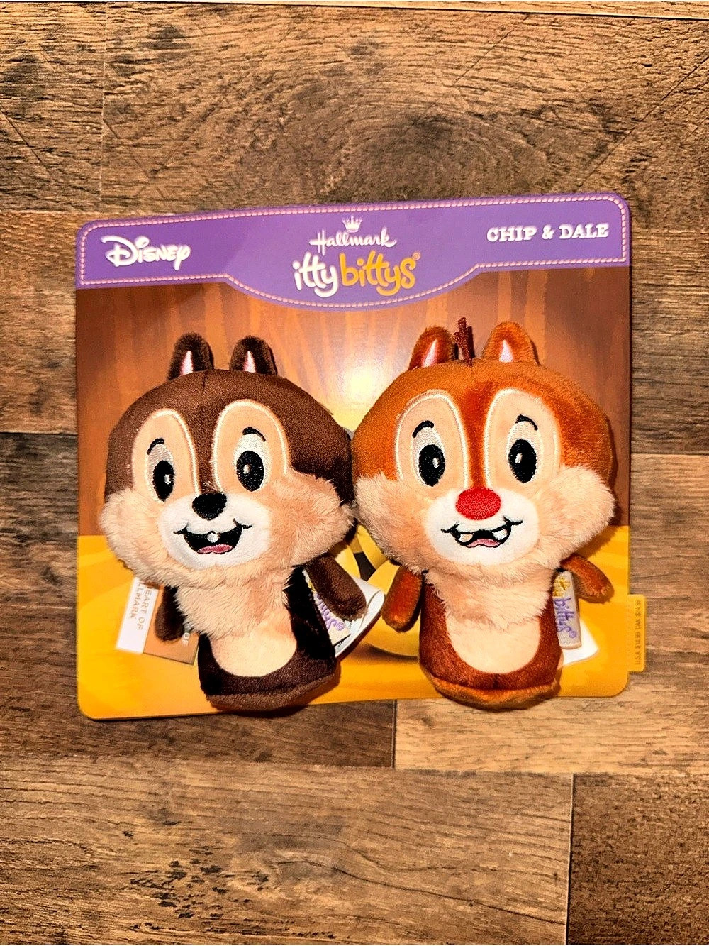 Hallmark Disney Chip & Dale itty bittys Plush Set